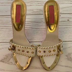 Betsey Johnson heels size 6.5